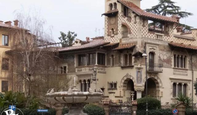 Explore the Fantastical Quartiere Coppede in Rome