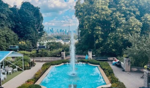 What to Do, See and Eat in Toronto