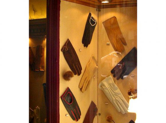 Portuguese Leather Gloves