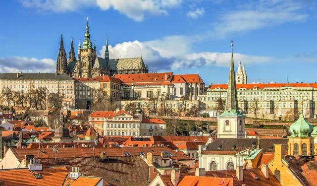 Hradcany (Castle District) Walking Tour
