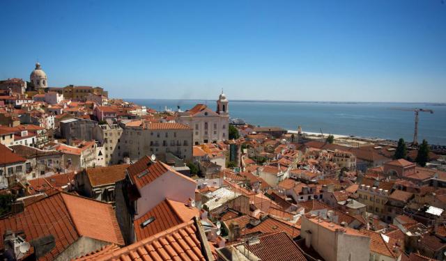 Alfama Walking Tour